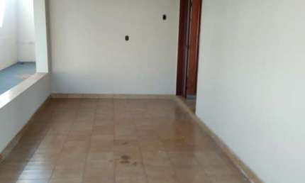 Santos Dumont - Casa esquina, local residencial e/ou comercial, várias possibilidades de adaptações, boa para renda.