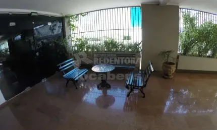 Ótimo Apartamento Mobiliado para Locação - 3 Domritórios / Centro