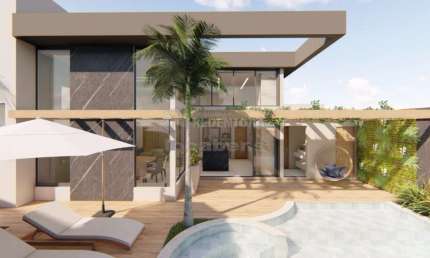 Casa com 03 suítes, todas com closet e garagem subterrânea no bairro Vila Cassini.