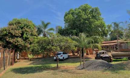 Rancho à Venda - 3 Quartos, 2 Banheiros, Área Gourmet e Piscina!