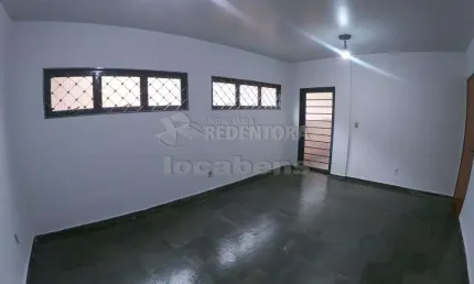 RESIDENCIAL ALEXANDRA - 3 dormitórios com armários, 1 apartamento, sala 2 ambientes, cozinha com gabinete, bom para renda, já alugado