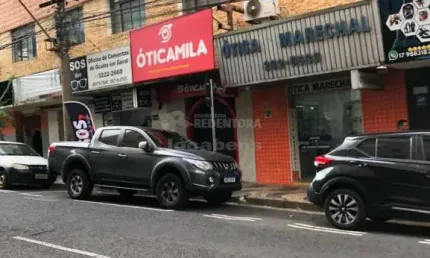 Centro -  Sala Comercial com uma área útil de 26,00m²