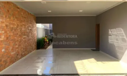 Amoras II - Casa espetacular, com 3 dorms, 1 suite, piscina aquecida, com energia solar, rica em armários, estuda permuta com veículo com valor de mercado