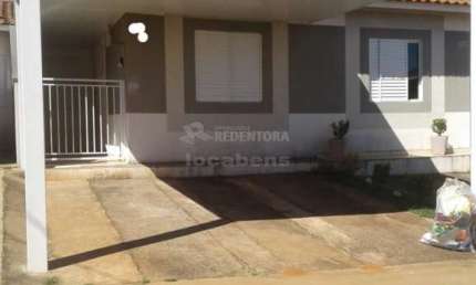 Parque Liberdade III Casa de 03 dormitórios, 02 vagas de garagem.