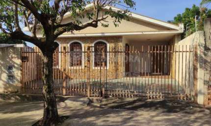 Casa com 2 quartos para alugar no Jardim Herculano, São José do Rio Preto 
