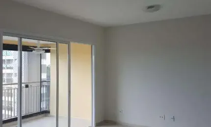 Apartamento de alto padrão no tarraf ii com armários embutidos e lavabo.