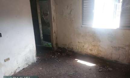 CASA PARA CONSTRUIR E ACEITA PERMUTA  - 235m² - 200.000