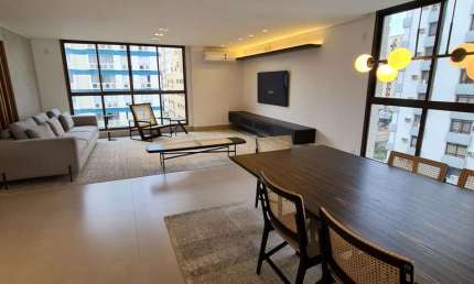 Apartamento de Luxo em Boqueirão, Santos - 4 Dorms, 3 Suítes, 180m²