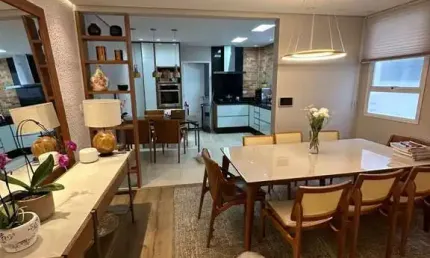 Tríplex a venda na Vila Belmiro, 3 suítes, porteira fechada, piscina, área gourmet, cinema, sauna