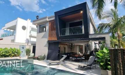 Luxuosa Casa em Riviera de São Lourenço - 5 Suítes à Venda