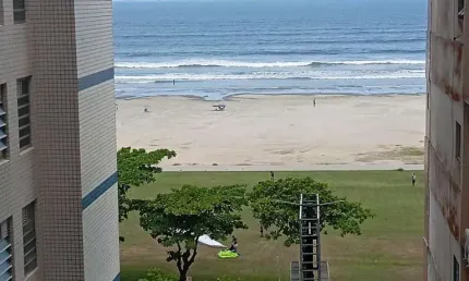 Venda de apartamento em Itararé, São Vicente: 40m², 1 dormitório, 1 banheiro por R$210.000. Oportunidade imperdível!