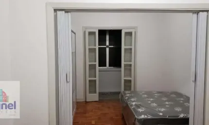 Apartamento 1 dormitório  sacada fechada no Boqueirão Santos