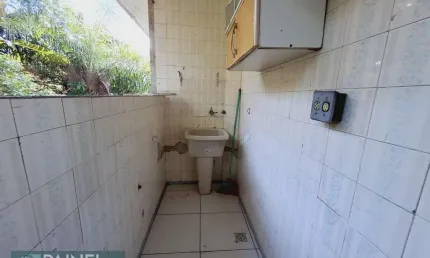 Venda de Apartamento 2 Dorms no Centro de São Vicente - R$260k