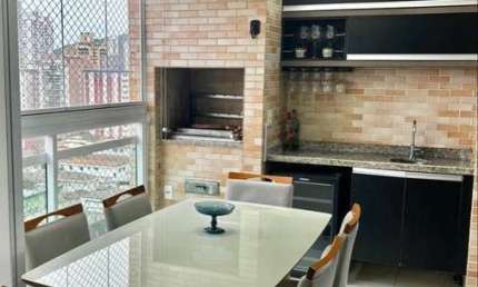 Venda apartamento em Ponta da Praia, Santos: 77m², 2 dormitórios, 1 suíte, 2 banheiros. Oportunidade por R$ 820.000!