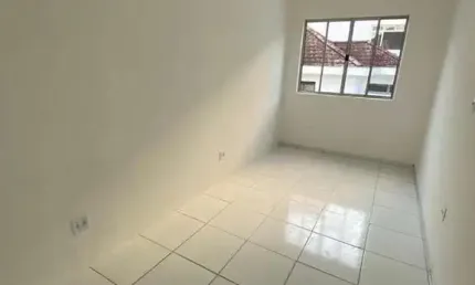 Conjunto/Sala para Locação em Marapé - Santos por R$1200