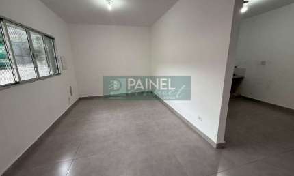 Casa para Locação em Vila Belmiro - 2 Dormitórios por R$2800