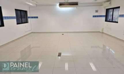 LOJA NO BOQUEIRÃO - 382m², 3 BANHEIROS E SALA AMPLA POR 17K