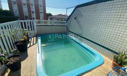 Casa com 230m², 5 dorm, 2 suítes, 5 banheiros 2 vagas Embaré