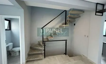 Casa à Venda no Marapé, Santos: 116m², 5 Banheiros, R$5.000