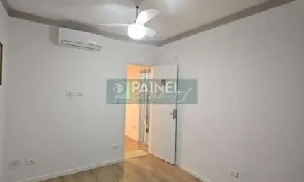 Apartamento à venda em Pompéia, Santos: 48m², 1 dormitório, 1 banheiro, por R$395.000. Oportunidade única!
