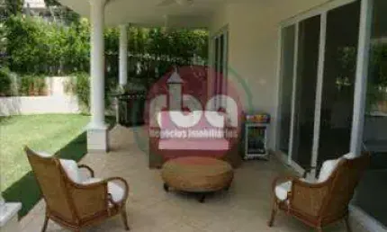 Casa com 4 dormitórios à venda, 550 m² por R$ 2.300.000,00 - Condomínio Portal do Sabiá - Araçoiaba da Serra/SP