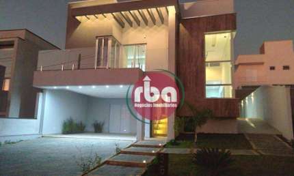 Lindo imóvel assobradado no Condomínio Residencial  Lagos D'Icarai em Salto