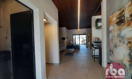 Casa Mobiliada à venda no Condomínio Village Castelo em Itu