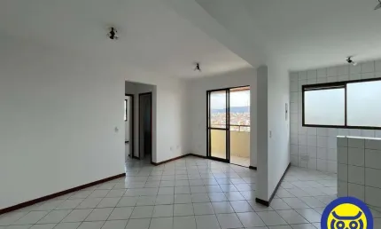 Apartamento com 2 quartos para alugar na Rua Antônio Luiz Medeiros, Barreiros, São José