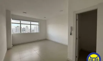 Sala comercial para alugar na Rua General Liberato Bittencourt, Canto, Florianópolis