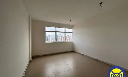 Sala comercial para alugar na Rua General Liberato Bittencourt, Canto, Florianópolis