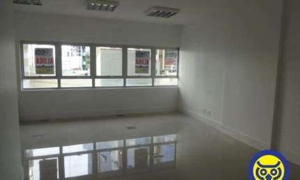 Sala comercial para alugar na Avenida Av.pref.osmar Cunha, Centro, Florianópolis