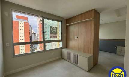 Apartamento com 1 quarto para alugar na Rua Santo Inácio de Loyola, Centro, Florianópolis