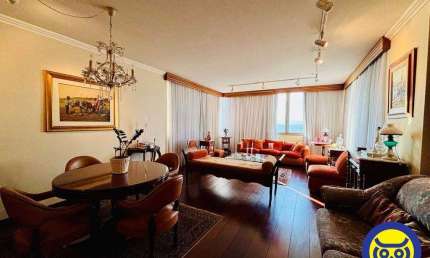 Apartamento com 3 quartos para alugar na Avenida Jornalista Rubens de Arruda Ramos, Centro, Florianópolis