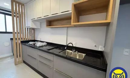 Apartamento com 2 quartos para alugar na Avenida Hercílio Luz, Centro, Florianópolis