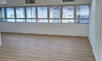 Sala comercial para alugar na Avenida Av.pref.osmar Cunha, Centro, Florianópolis