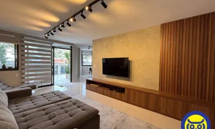 Apartamento com 3 quartos para alugar na Rua Desembargador Urbano Salles, Centro, Florianópolis