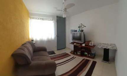 Apartamento com 2 quartos à venda na Vila Perracini, Poá , 60 m2 por R$ 175.000