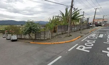 Terreno comercial à venda na Vila Jundiaí, Mogi das Cruzes  por R$ 1.500.000