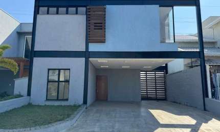 Casa com 3 quartos à venda na Vila Oliveira, Mogi das Cruzes , 260 m2 por R$ 1.378.000