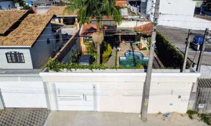 Casa com 4 quartos à venda no Jardim Aeroporto I, Mogi das Cruzes , 200 m2 por R$ 590.000