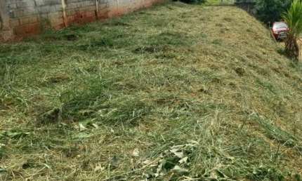 Terreno à venda na Vila Cabrera, Suzano  por R$ 100.000