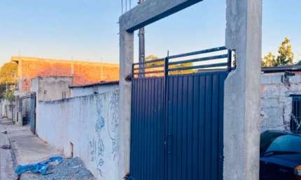 Casa com 3 quartos à venda no Parque Nossa Senhora das Graças, Itaquaquecetuba  por R$ 250.000