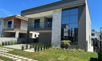 Casa em condomínio fechado com 4 quartos à venda na Avenida Red Park, 100, São João do Rio Vermelho, Florianópolis