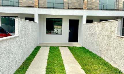 CASA COM POSSIBILIDADE DE FINANCIAMENTO BANCÁRIO RIO VERMELHO.