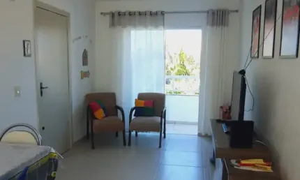 Lindo apartamento com 2 dormitórios sendo 1 suite a venda no bairro ingleses.