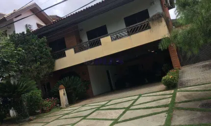 Casa em Condomínio para Locação em Sorocaba, Jardim Isaura, 3 dormitórios, 1 suíte, 3 banheiros, 4 vagas