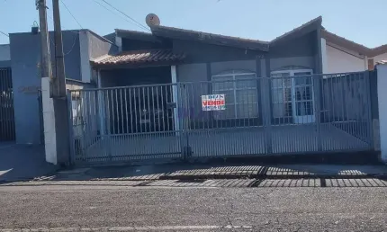 Casa para Venda, Central Parque Sorocaba, 3 dormitórios, 2 banheiros, 4 vagas