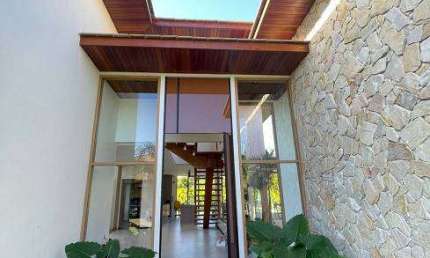 Casa de Alto Padrão à venda em Praia do Forte - Área total 544 m2 - Áre útil 522m2 - 2 pavimentos