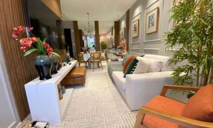 Caminho das árvores, 73 m², 2 quartos, suíte, sanitário social, varanda.