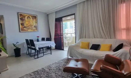 Apartamento à venda na Pituba - 2/4 - 1 suíte + gabinete- 80 m² - Varanda - Porcelanato - 1 vaga